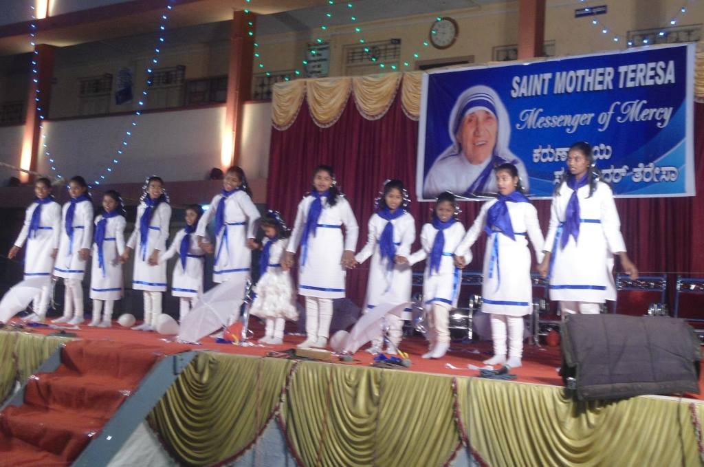 Anmol Tangudhama Dance at Belgavi Peace Event