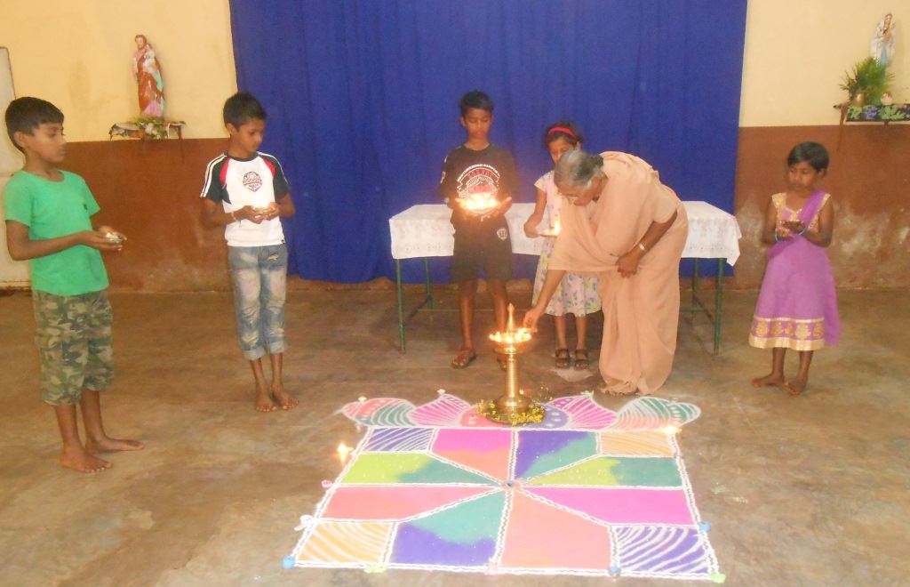 Child protection session and Diwali celebration at Kunegaon