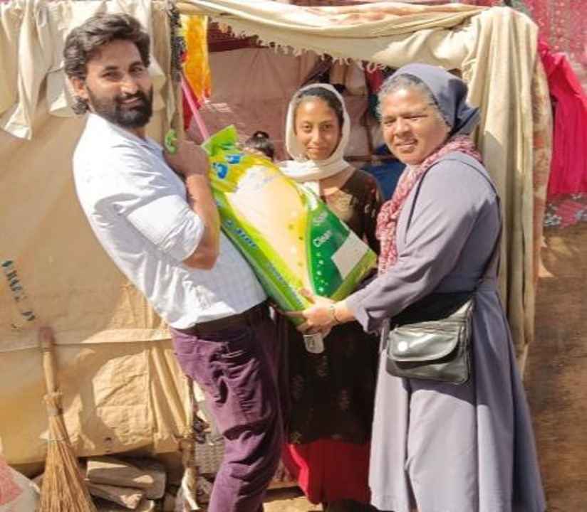 Visit by SDC to the Kashmiri Migrants