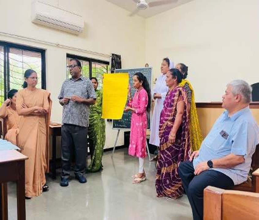 Training on WaSH, Digital Wellness & Exposure visit to the Farm